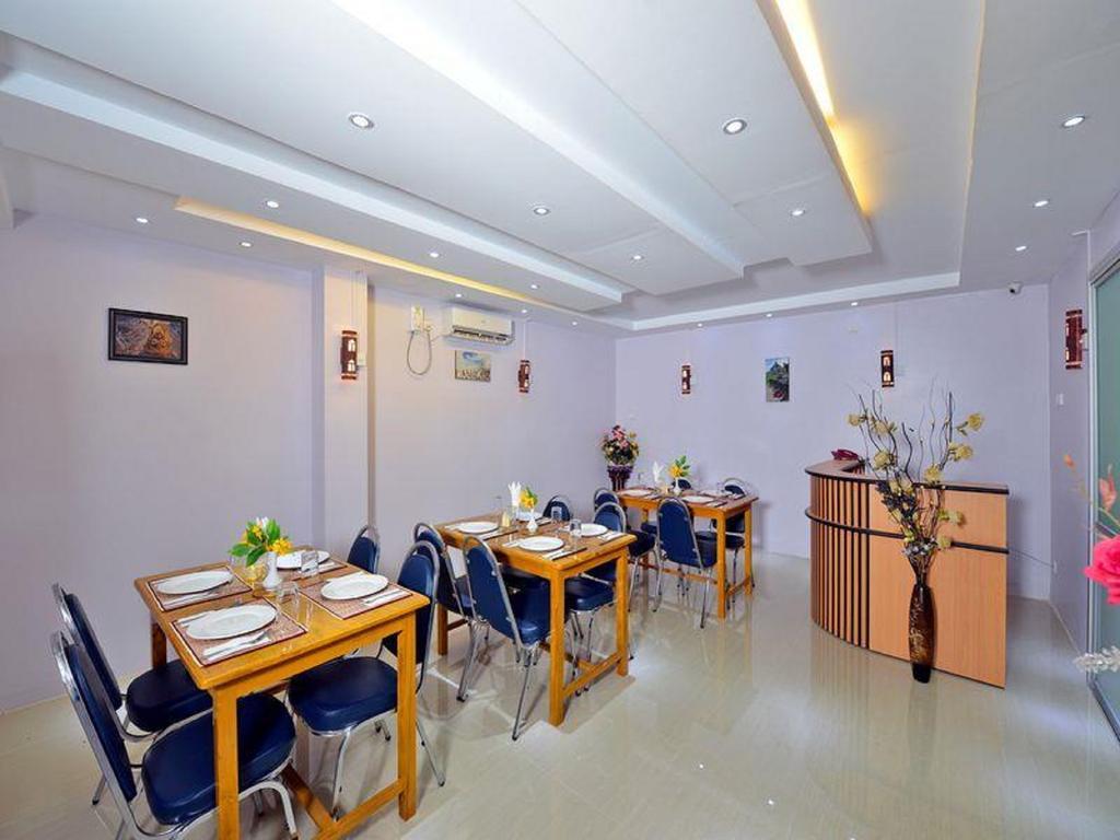 Okkala Hotel Yangon Exterior foto