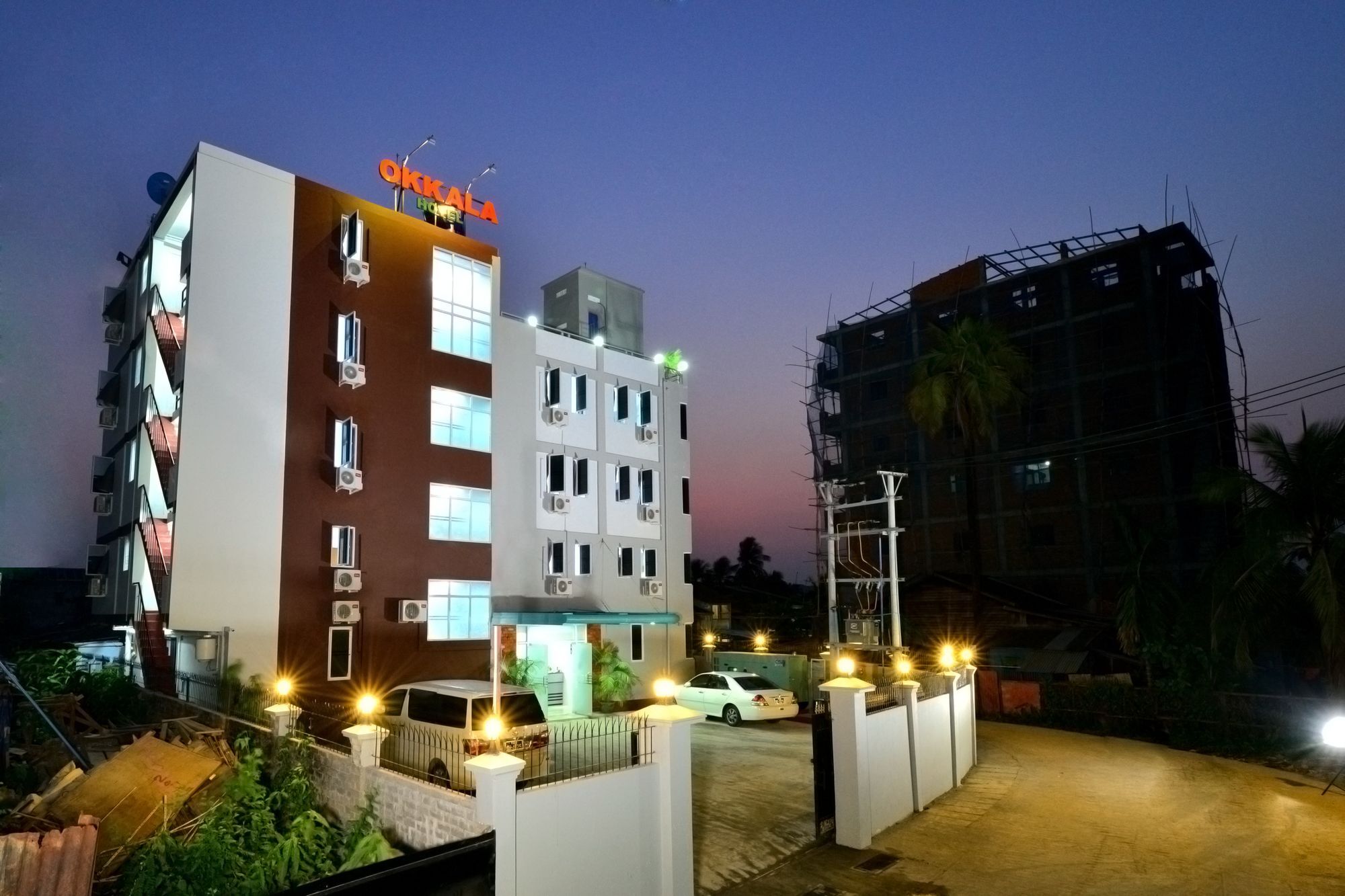 Okkala Hotel Yangon Exterior foto